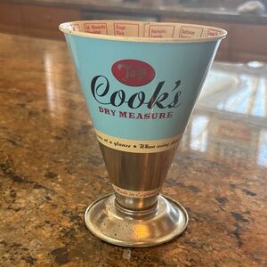 Cook's Dry Measure in Blue and Silver